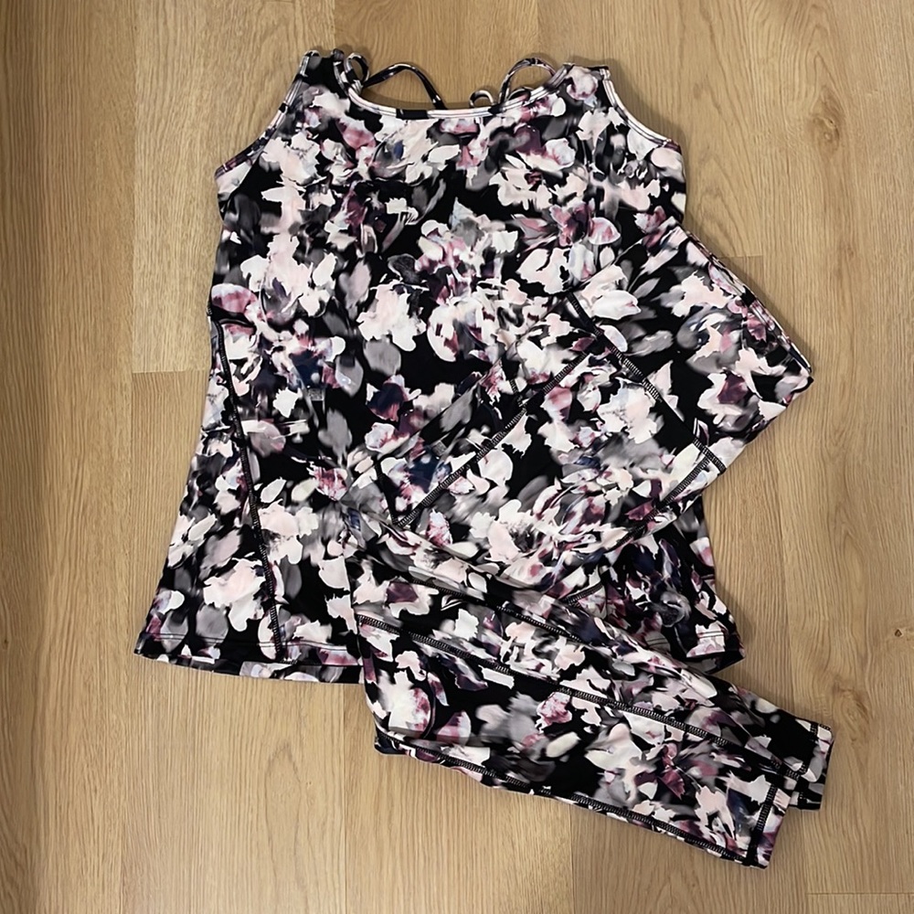 Gaiam floral set for spring and summer
